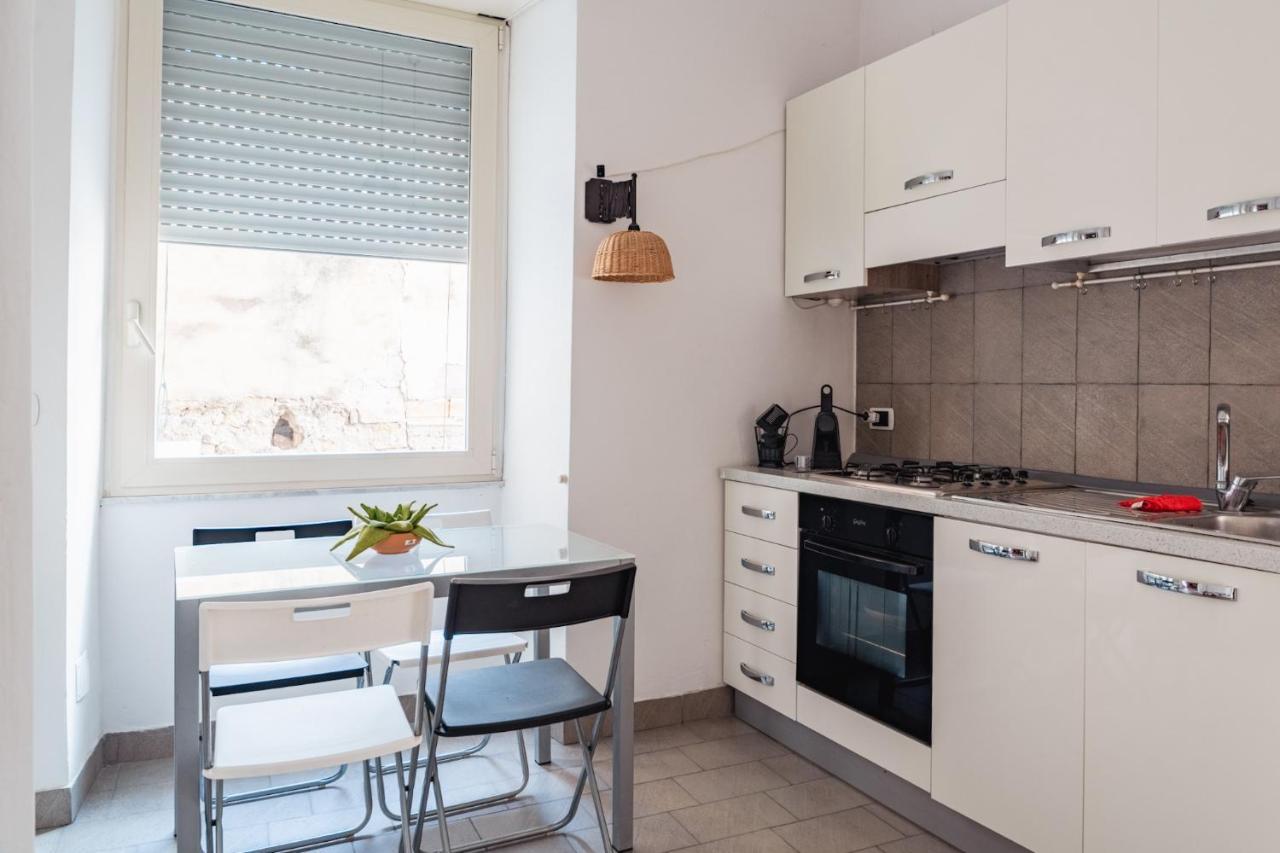Appartamento in pieno Centro Storico con terrazzo “O’vicariello” Napoli Esterno foto